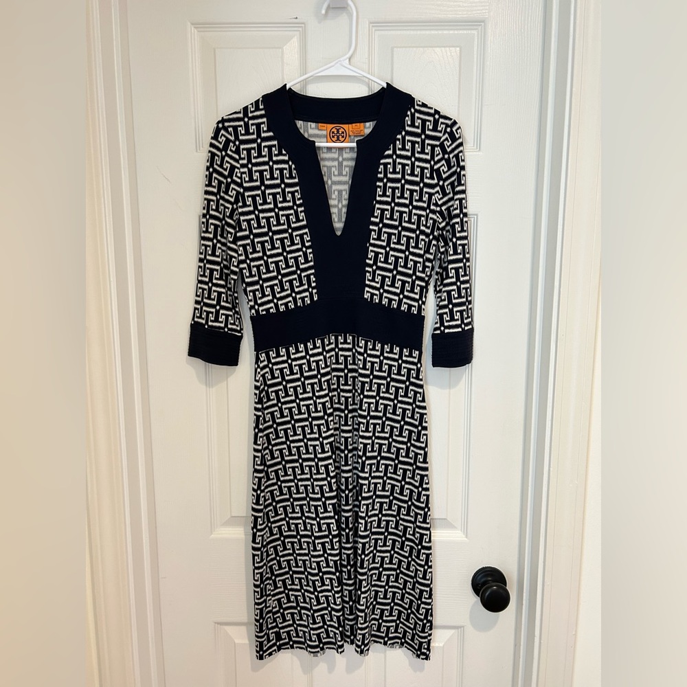 Tory Burch navy and white geometric pattern dress